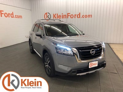 2023 Nissan Pathfinder Platinum BUCKETS