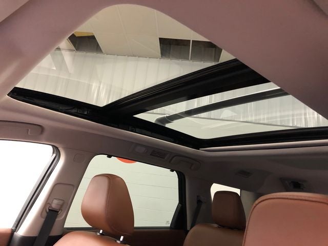 2023 Nissan Pathfinder Platinum BUCKETS