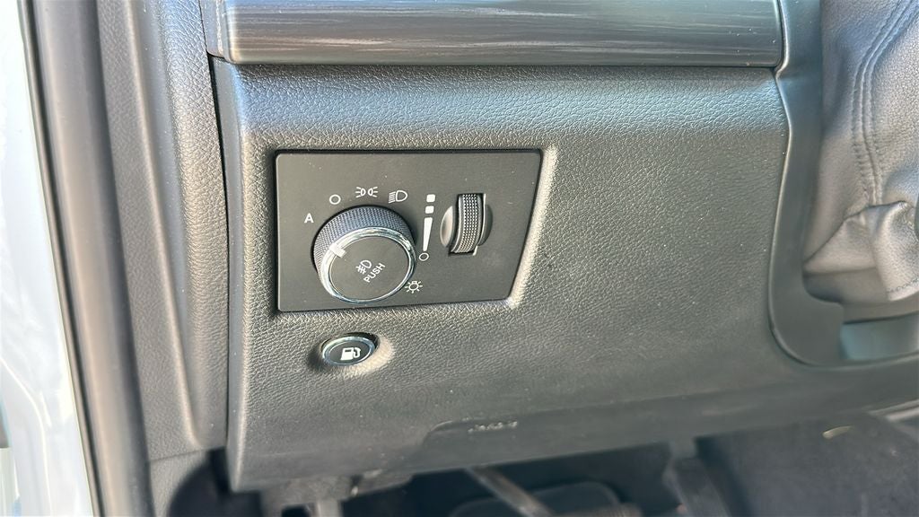2021 Jeep Grand Cherokee Laredo X 4x4