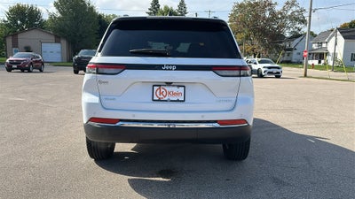 2024 Jeep Grand Cherokee Laredo 4x4