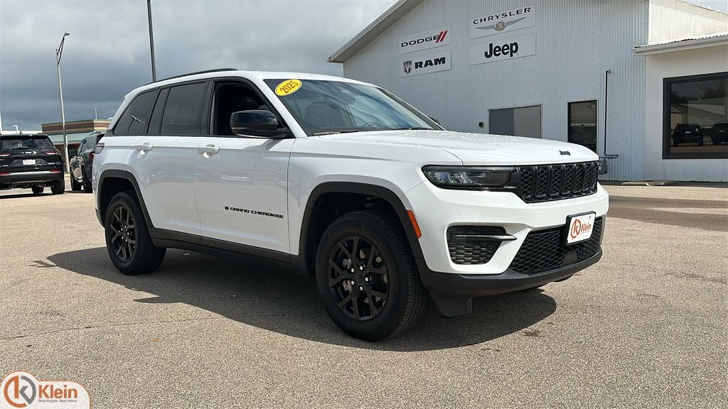2025 Jeep Grand Cherokee Altitude X 4x4