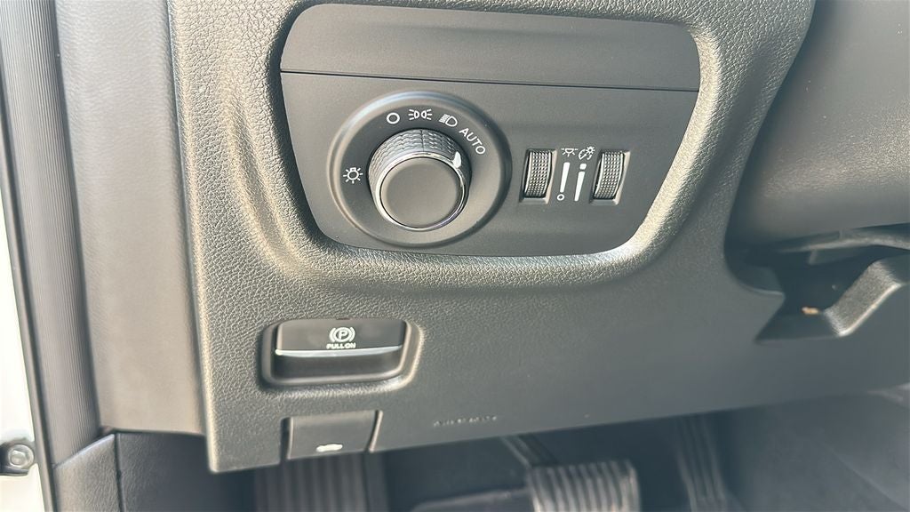 2025 Jeep Grand Cherokee Altitude X 4x4