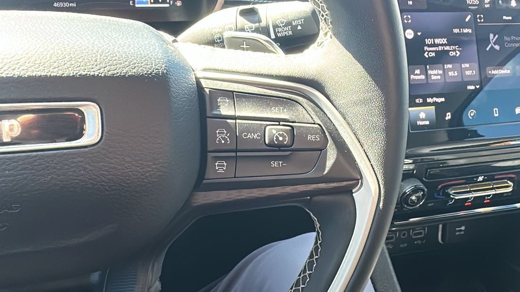 2023 Jeep Grand Cherokee Laredo 4x4