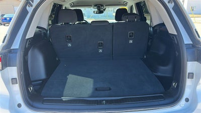 2023 Jeep Grand Cherokee Laredo 4x4