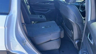 2023 Jeep Grand Cherokee Laredo 4x4