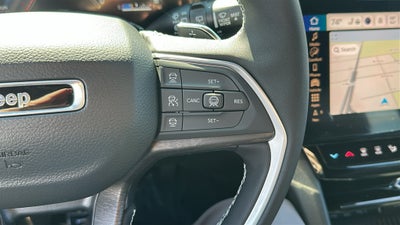 2027 Jeep Grand Cherokee GRAND CHEROKEE LAREDO ALTITUDE 4X4