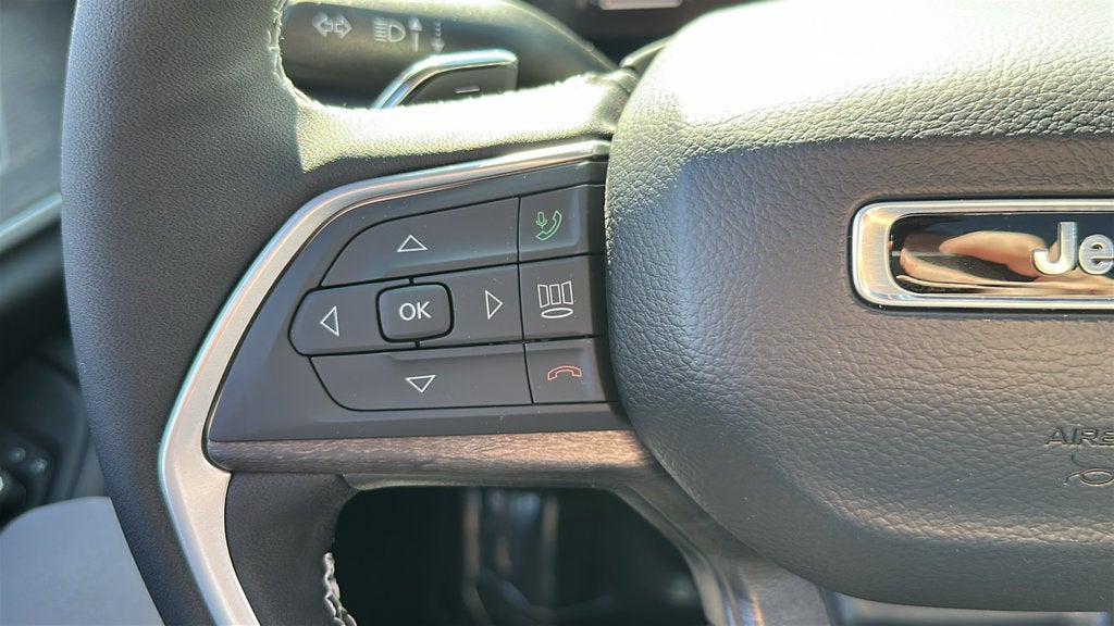 2027 Jeep Grand Cherokee GRAND CHEROKEE LIMITED 4X4