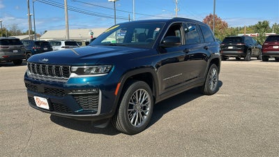 2027 Jeep Grand Cherokee GRAND CHEROKEE LIMITED 4X4