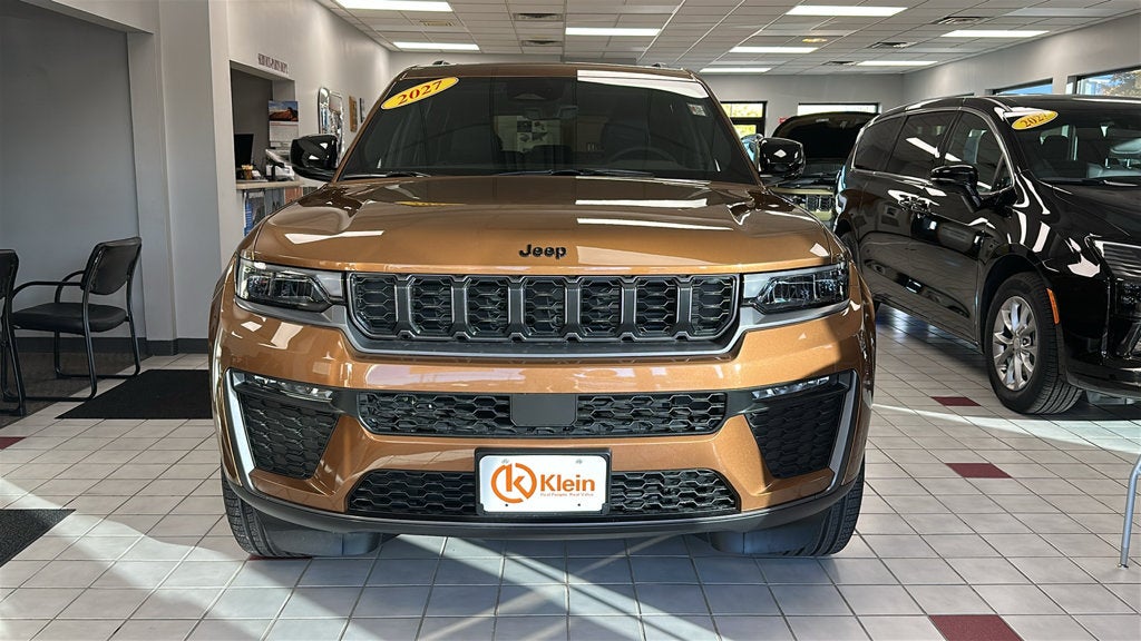 2027 Jeep Grand Cherokee GRAND CHEROKEE LIMITED 4X4