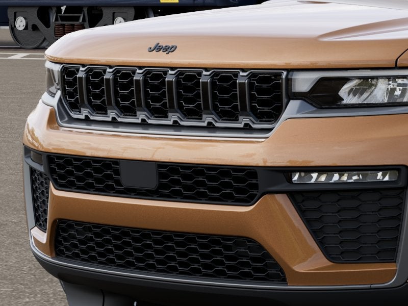 2027 Jeep Grand Cherokee GRAND CHEROKEE LIMITED 4X4