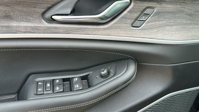 2027 Jeep Grand Cherokee GRAND CHEROKEE LIMITED RESERVE 4X4