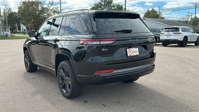 2027 Jeep Grand Cherokee GRAND CHEROKEE LIMITED RESERVE 4X4