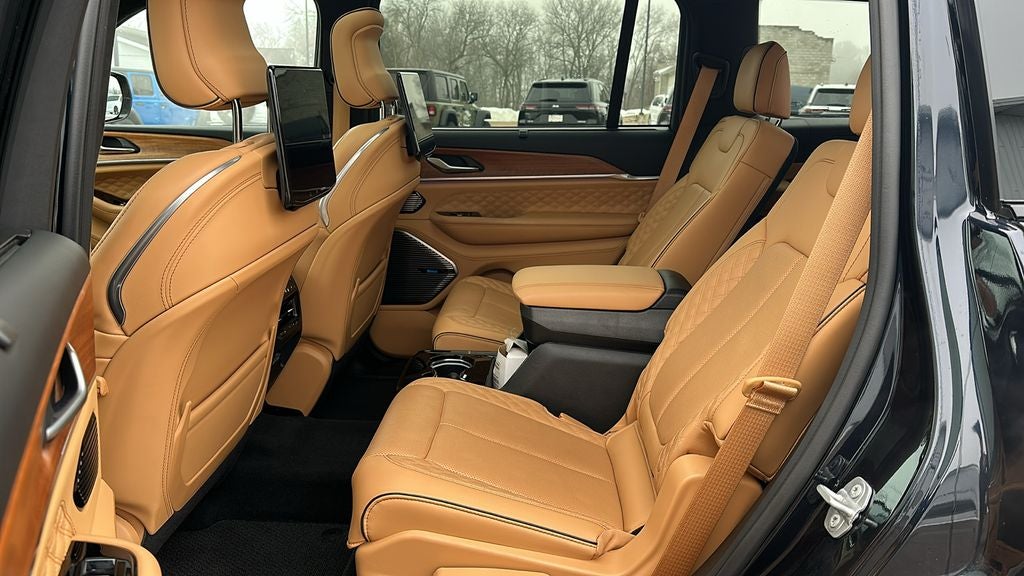 2024 Jeep Grand Cherokee L Summit Reserve 4x4