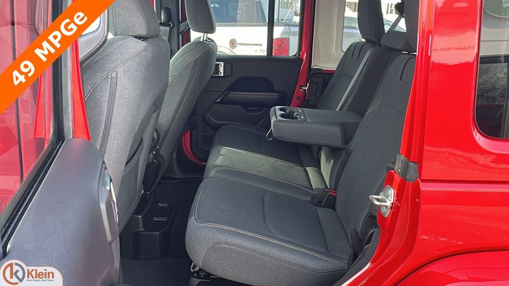 2025 Jeep Wrangler 4xe Sahara 4xe