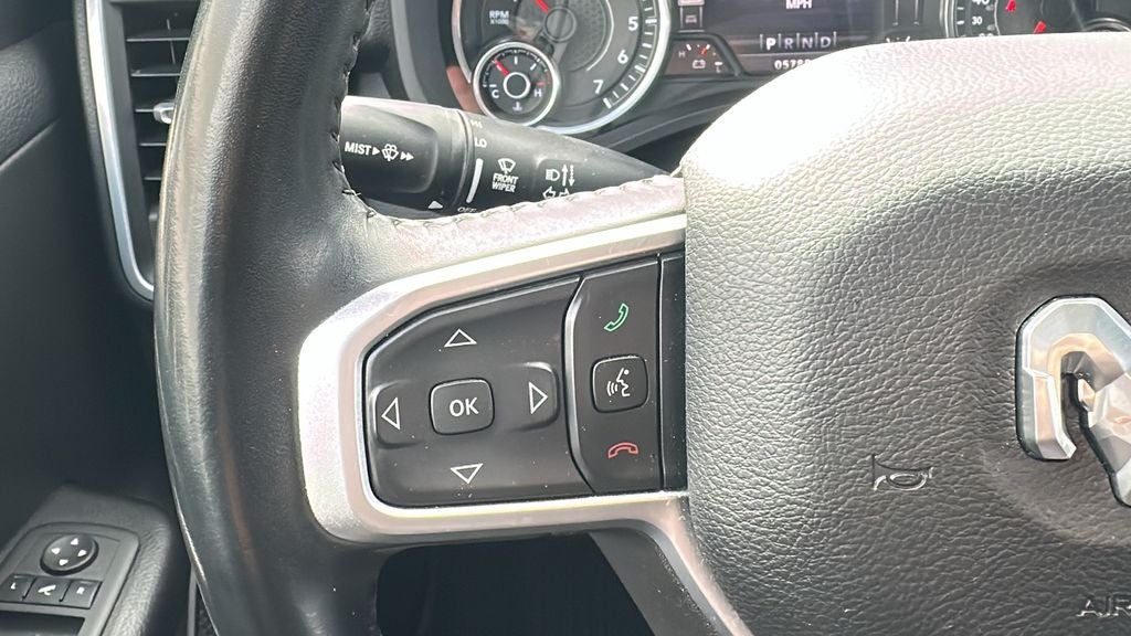 2022 RAM 1500 Big Horn Crew Cab 4x4 5'7' Box