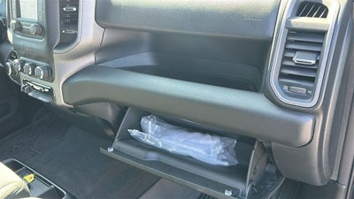 2024 RAM 1500 Tradesman Crew Cab 4x4 5'7' Box