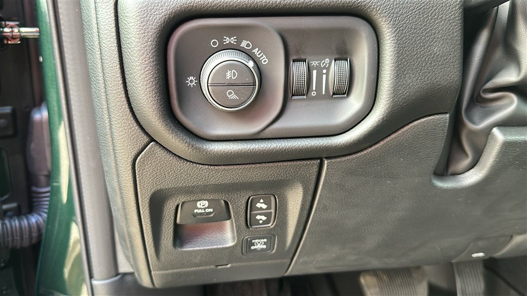 2027 RAM Ram 1500 RAM 1500 LARAMIE CREW CAB 4X4 5'7' BOX