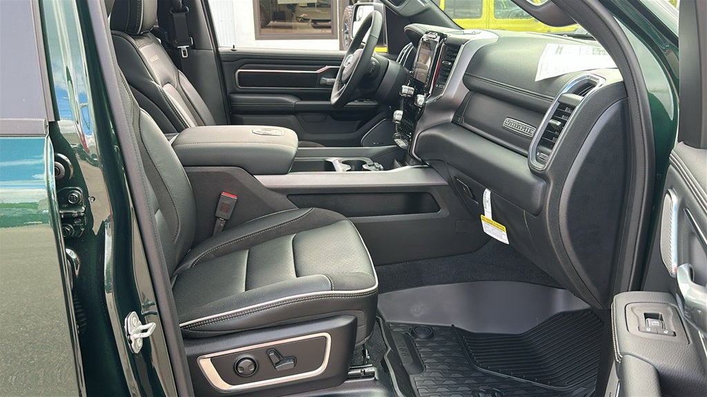 2027 RAM Ram 1500 RAM 1500 LARAMIE CREW CAB 4X4 5'7' BOX
