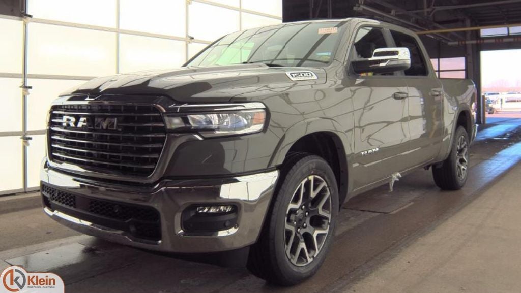 2026 RAM 1500 Laramie 4x4 Crew Cab 5'7's photo