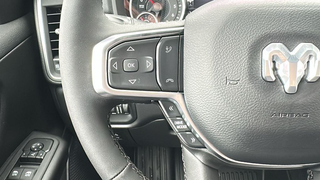 2026 RAM Ram 1500 RAM 1500 BIG HORN CREW CAB 4X4 6'4' BOX