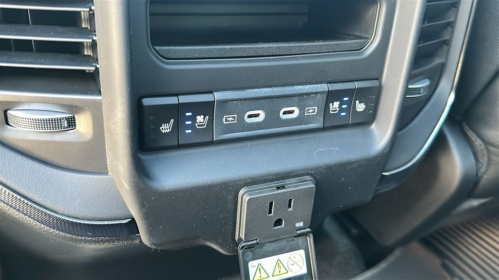 2026 RAM Ram 1500 RAM 1500 RHO CREW CAB 4X4 5'7' BOX