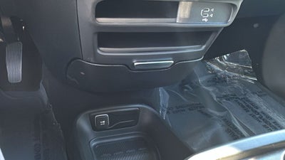 2027 Chrysler Pacifica PACIFICA SELECT AWD
