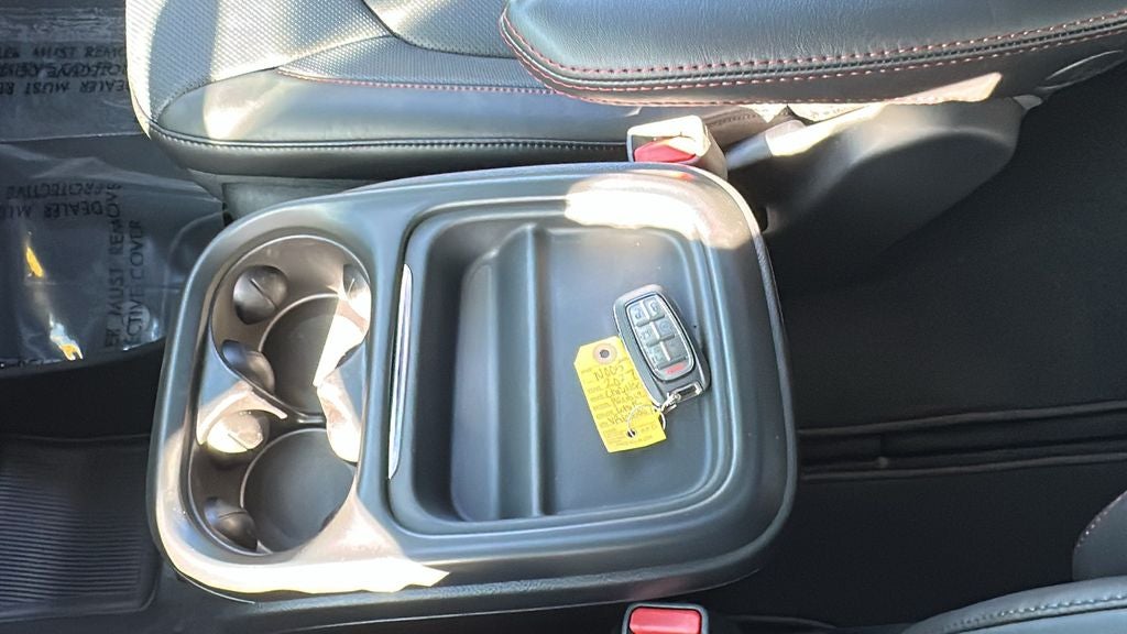 2027 Chrysler Pacifica PACIFICA SELECT AWD