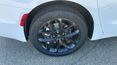 2027 Chrysler Pacifica PACIFICA SELECT AWD