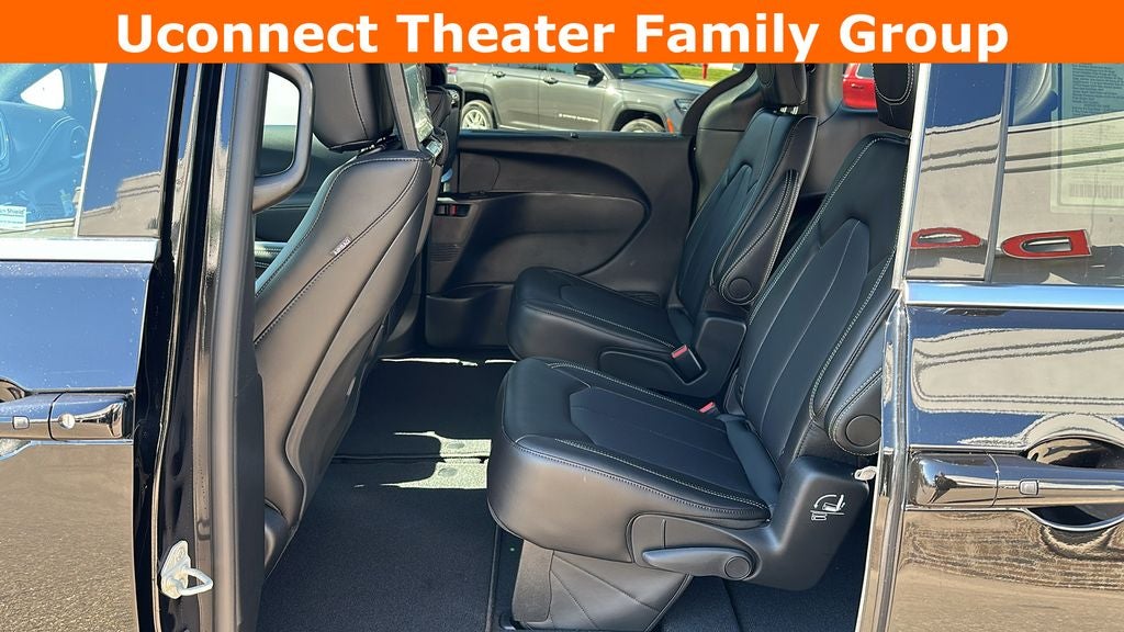 2026 Chrysler Pacifica PACIFICA SELECT AWD