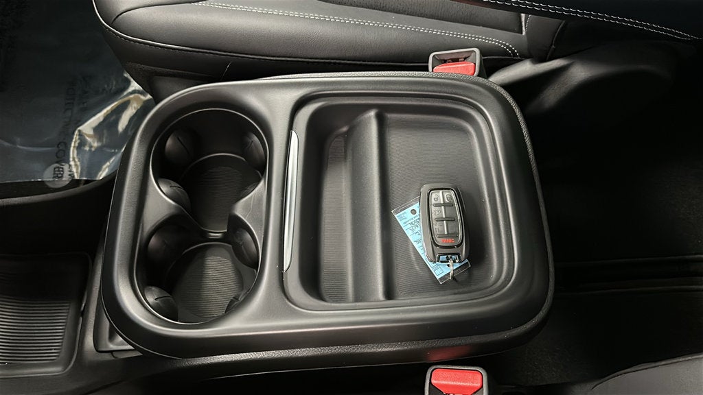 2027 Chrysler Pacifica PACIFICA SELECT AWD