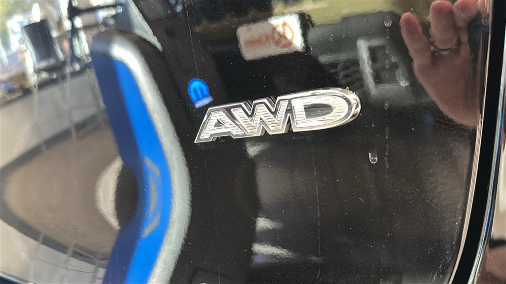 2027 Chrysler Pacifica PACIFICA SELECT AWD