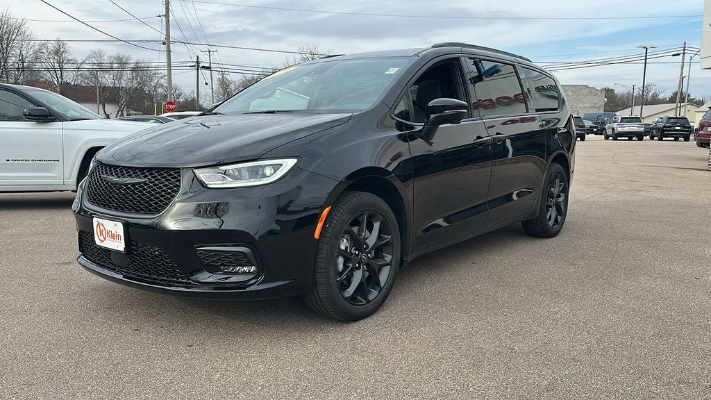 2026 Chrysler Pacifica PACIFICA LIMITED AWD