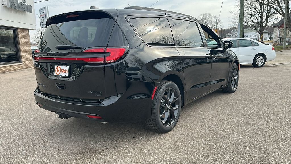 2026 Chrysler Pacifica PACIFICA LIMITED AWD