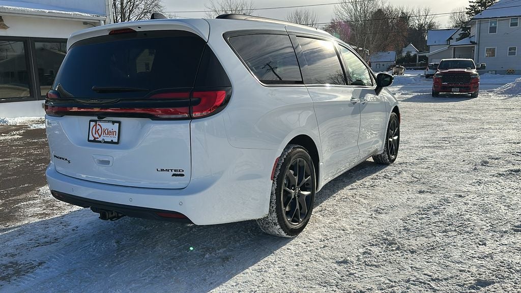 2026 Chrysler Pacifica PACIFICA LIMITED AWD