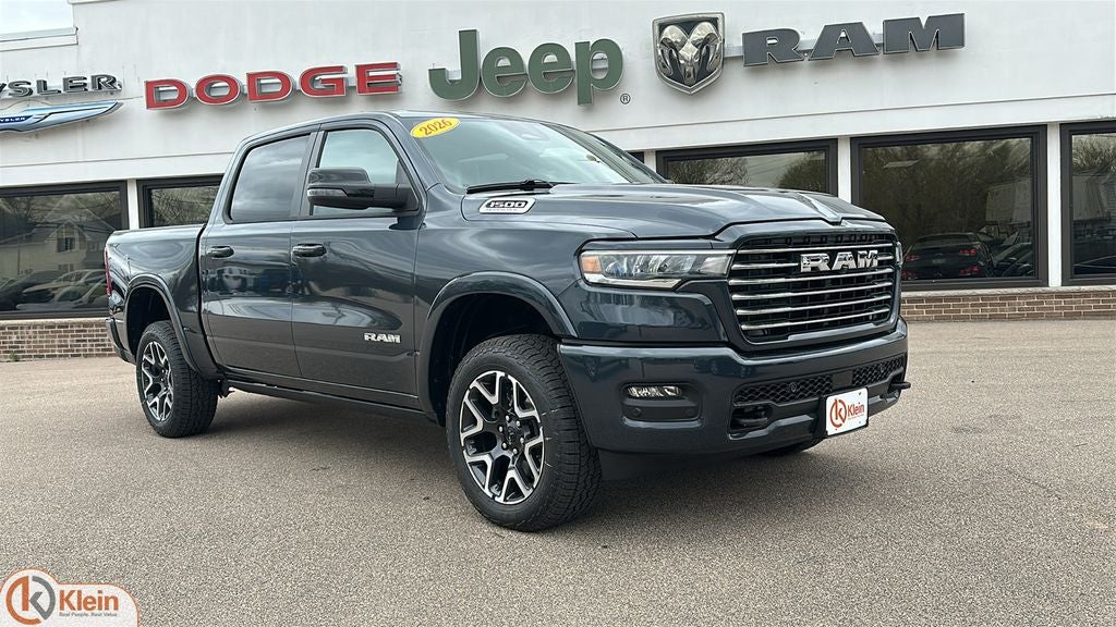 2026 RAM Ram 1500 RAM 1500 LARAMIE CREW CAB 4X4 5'7' BOX