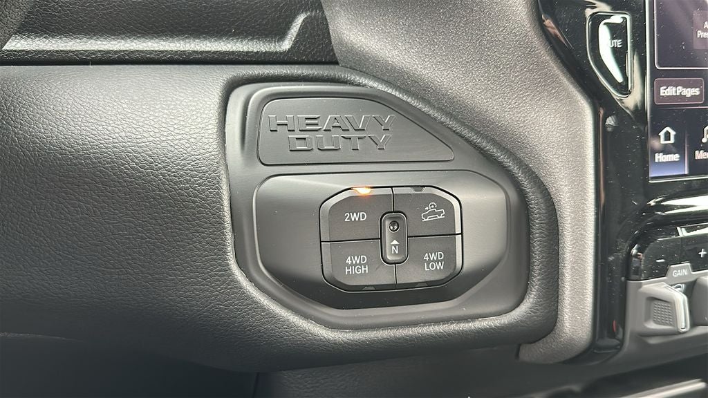 2026 RAM Ram 2500 RAM 2500 WARLOCK CREW CAB 4X4 6'4' BOX