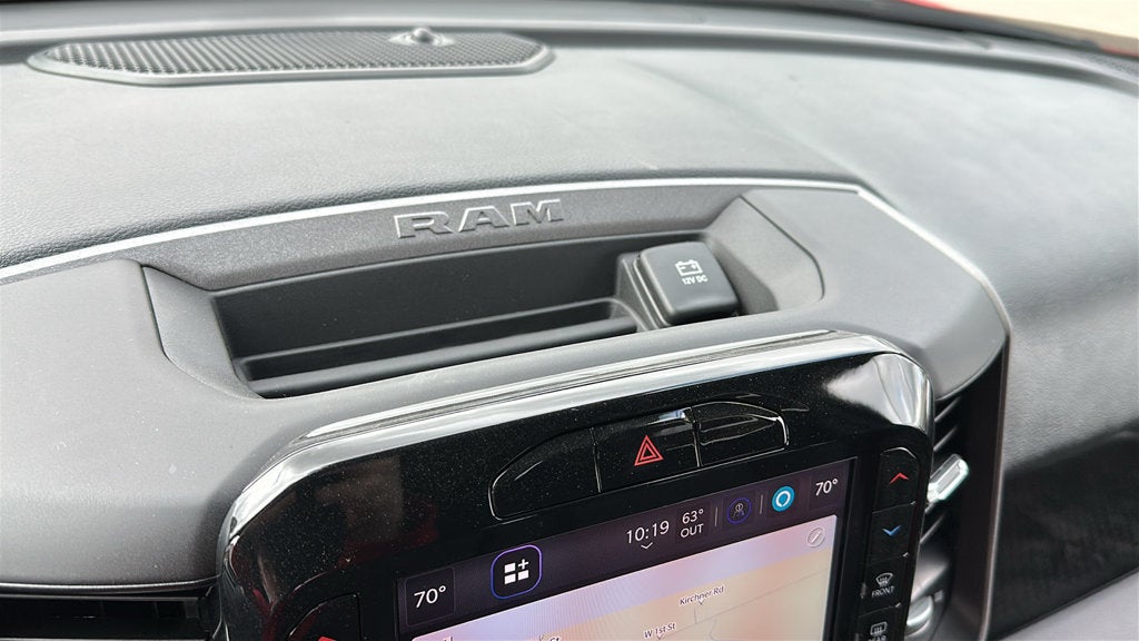 2027 RAM Ram 2500 RAM 2500 BLACK EXPRESS CREW CAB 4X4 6'4' BOX