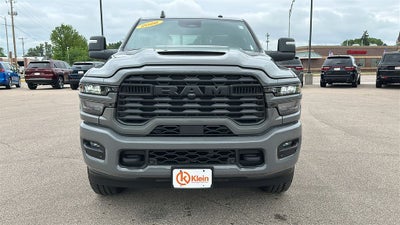 2026 RAM Ram 2500 RAM 2500 BLACK EXPRESS CREW CAB 4X4 6'4' BOX