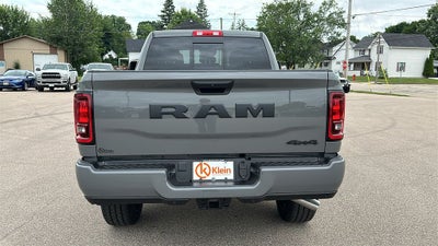 2026 RAM Ram 2500 RAM 2500 BLACK EXPRESS CREW CAB 4X4 6'4' BOX