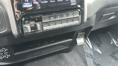 2027 RAM Ram 2500 RAM 2500 BLACK EXPRESS CREW CAB 4X4 6'4' BOX