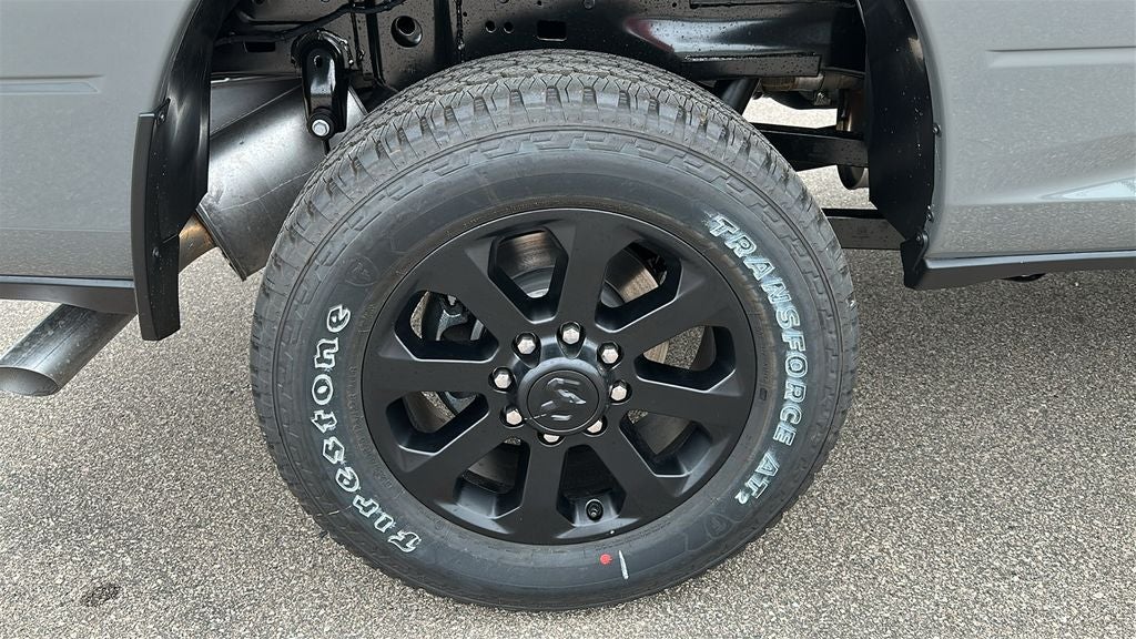 2026 RAM Ram 2500 RAM 2500 BLACK EXPRESS CREW CAB 4X4 6'4' BOX