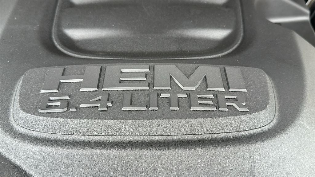 2026 RAM Ram 2500 RAM 2500 BLACK EXPRESS CREW CAB 4X4 6'4' BOX