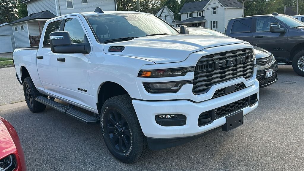 2025 RAM 2500 Big Horn Crew Cab 4x4 6'4' Box